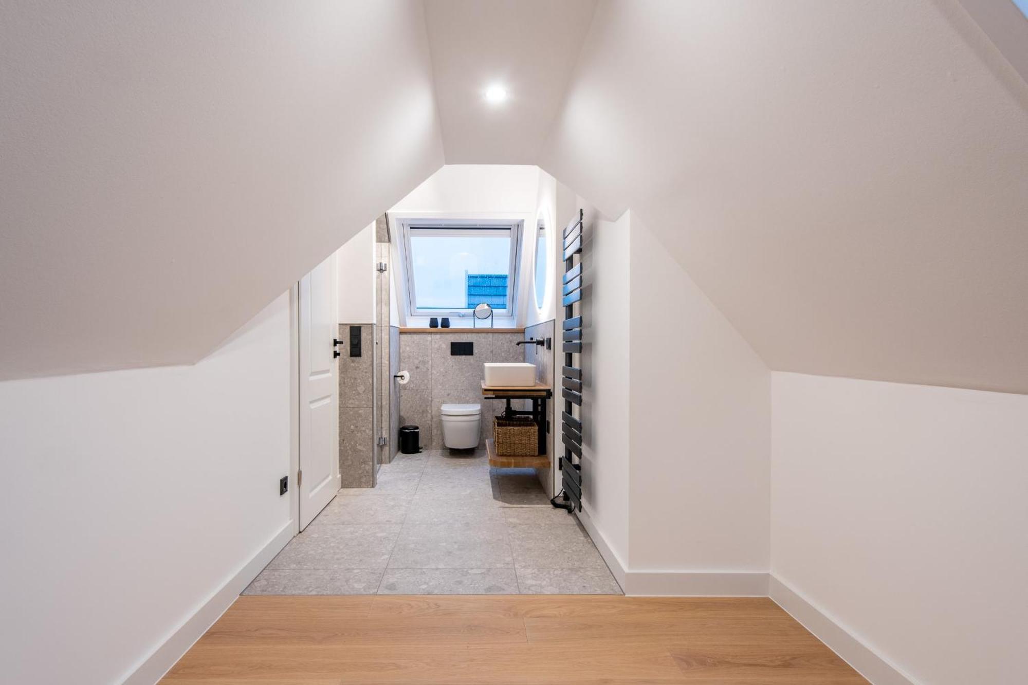 F27 Living Whg 08 Apartment